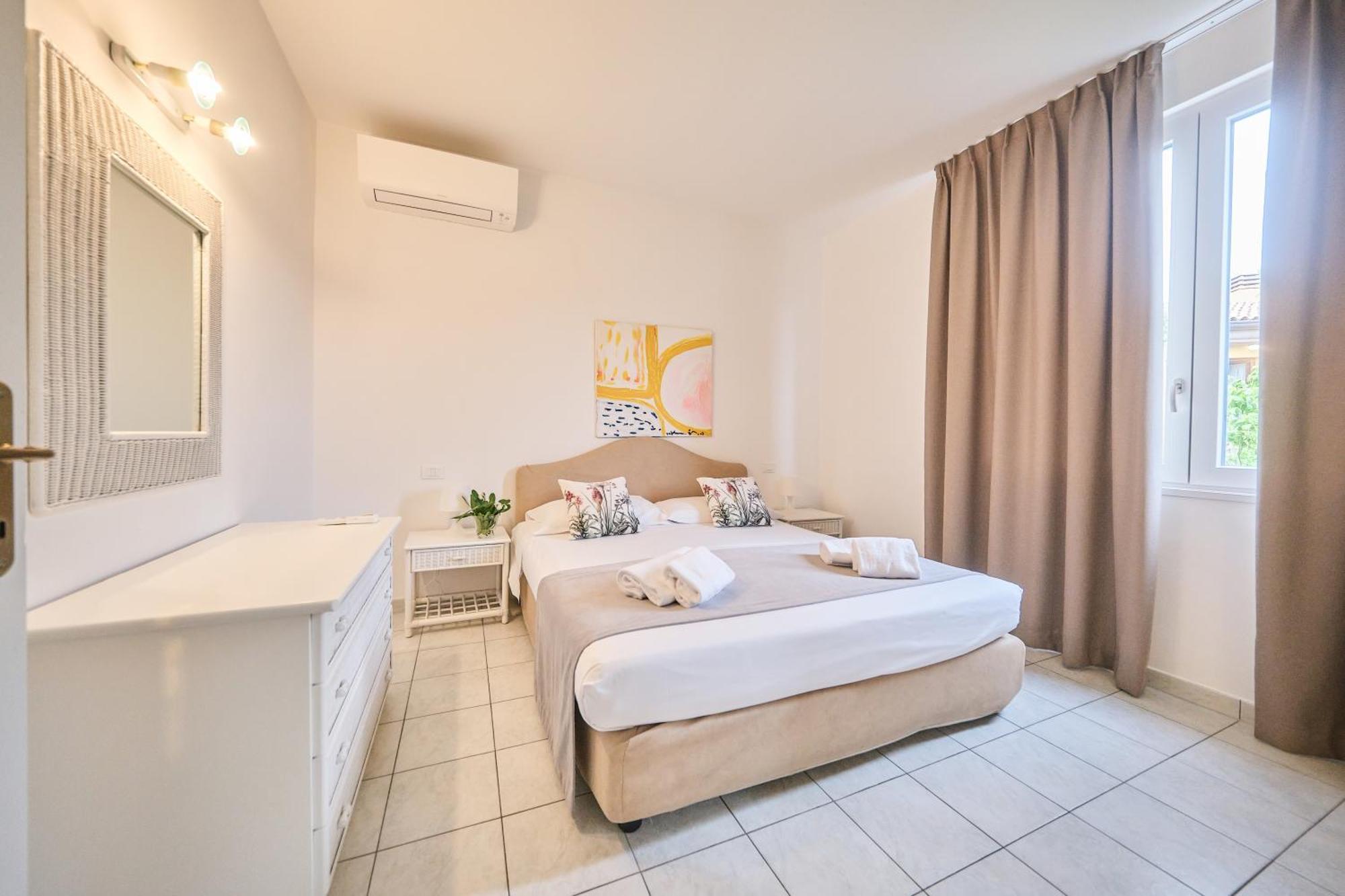 Front Lake Apartment Bardolino Exterior foto